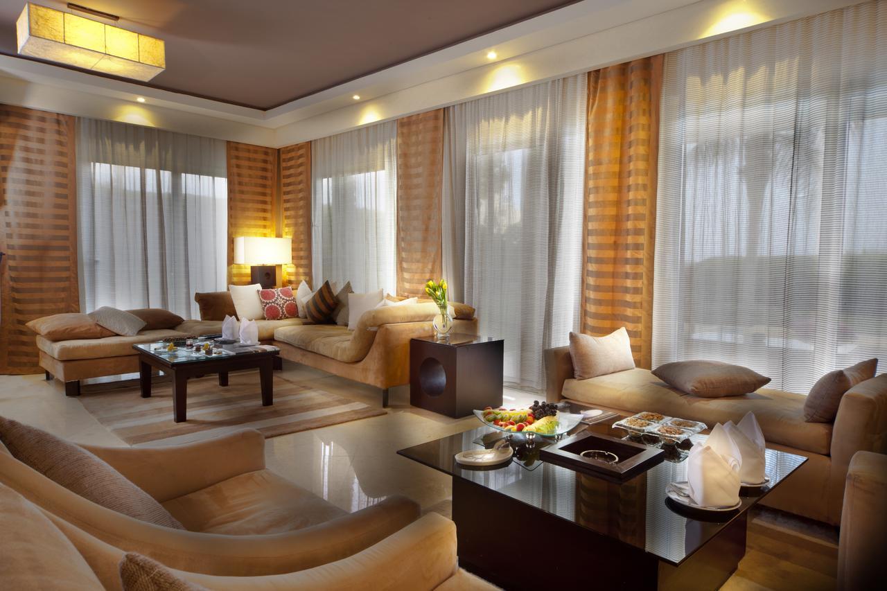 Grand Rotana Resort & Spa Şarm El-Şeyh Oda fotoğraf